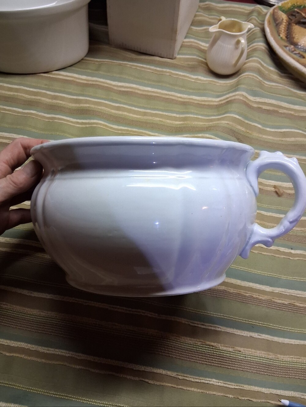 Antique Chamber Pot 1890-1908 Alfred Meakin.  England.  Ironstone.
